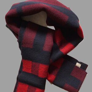 Burberry Red/Black Wool & Cashmere Made in Scotland Think Scarf